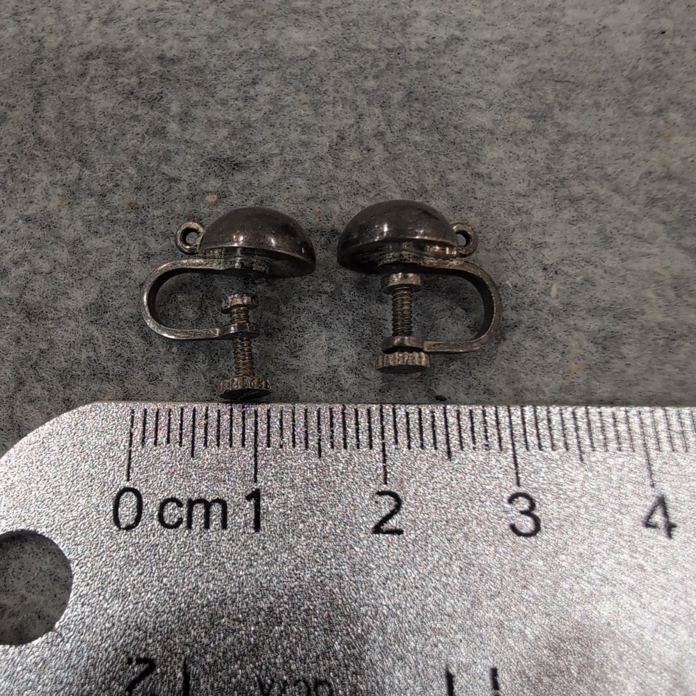 Vintage Silver Ball Half Dome Screw Back Earrings Non-Pierced Retro Style - Picture 3 of 3